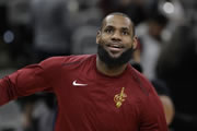 WWE Superstars Uproariously React As News Surfaces Of Lebron James Signing With LA Lakers