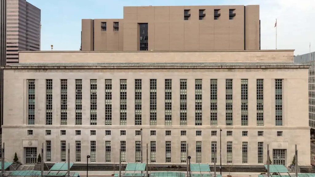 6th Circuit Kalshi Ruling Lets Ohio, Tennessee Regulate